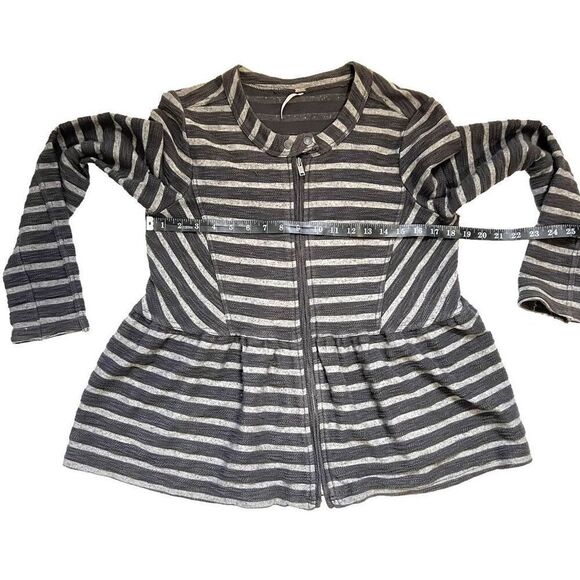 FREE PEOPLE Gray striped peplum sweater jacket Size Small zip up cotton blend - Picture 9 of 11